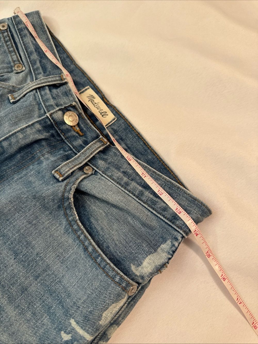 Madewell Women's Blue and Navy Jeans - Picture 9 of 10